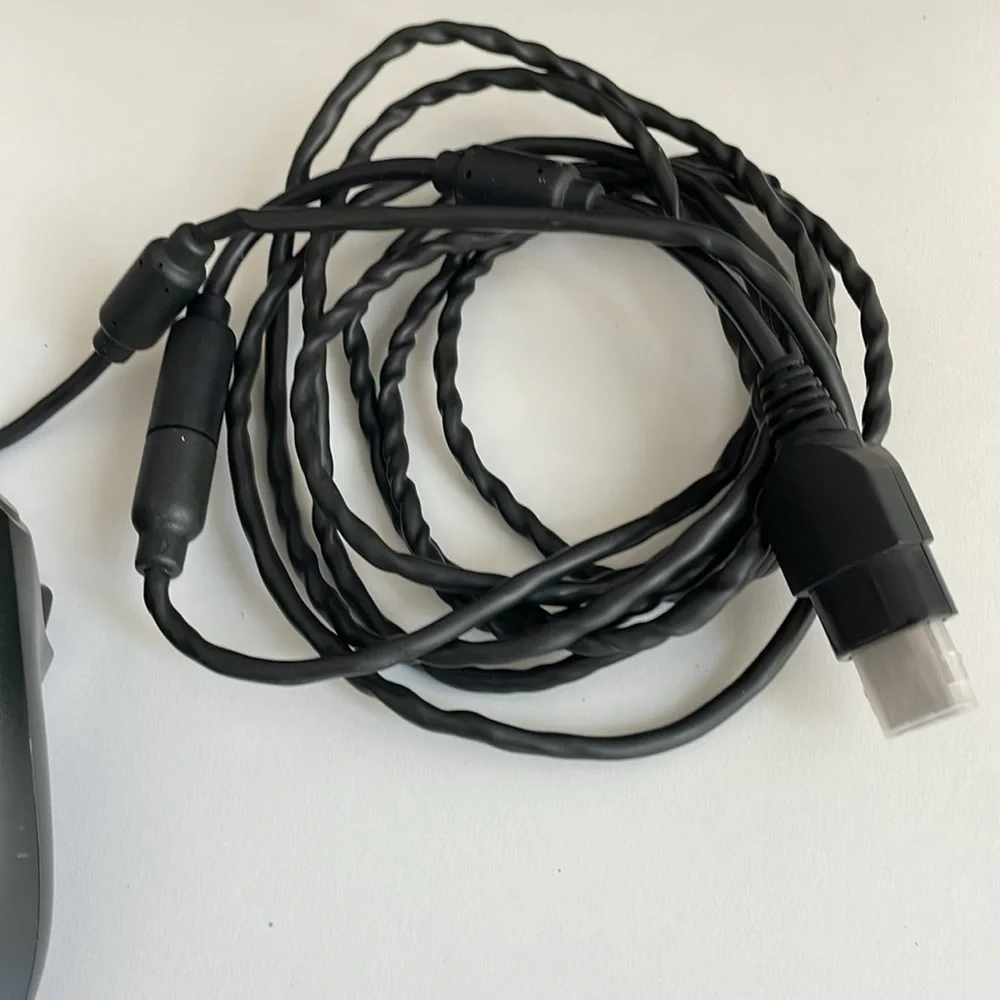 [ XBOX Original Console and Controller ]